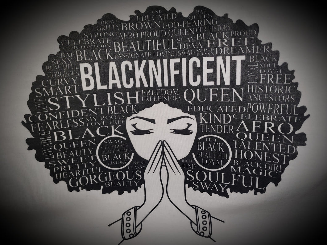 T-shirt Blacknificent